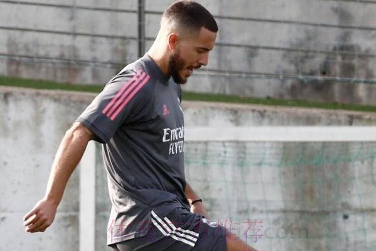 记者：阿扎尔新冠检测呈阳性无缘国家队比赛